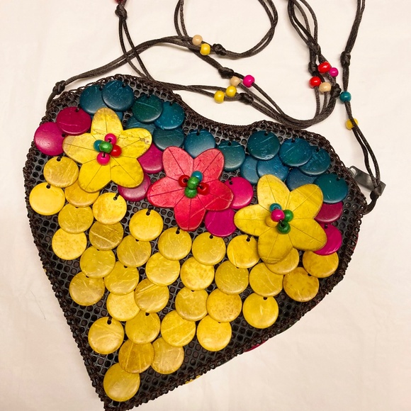 Handbags - EUC Boho Heart Shaped Crossbody